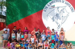CTG Lanceiros entrega ninhos