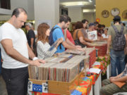 1ª Feira de Vinis acontece amanhã no Banho Maria