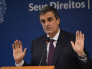 CPI da Petrobras aprova convocação do ministro da Justiça