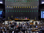 Câmara tipifica crime de terrorismo e prevê pena de até 30 anos em regime fechado