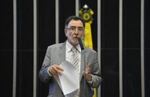 Patrus: novo plano de reforma agrária deve assentar 120 mil famílias até 2018