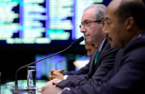 Cunha: só Plenário decide se presidente reeleito pode responder por atos do mandato anterior