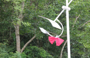 Decoração de Natal na Praça da Bandeira é alvo de vandalismo