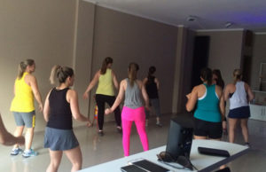 Aposte na dança para perder calorias