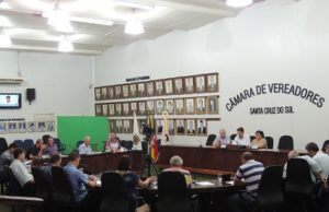 Reunião dos vereadores aprova quatro projetos
