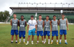Avenida contará com seis jogadores da base para 2016