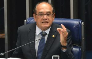 Mendes pede investigação de empresas que prestaram serviços à campanha de Dilma