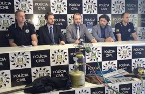 Polícia evita roubo dentro de agência bancária em Porto Alegre