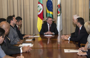 Novos projetos de lei são decretados por Kirst