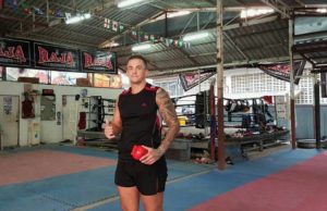 Direto da Tailândia: Big já treina pensando no Mundial de Muay Thai