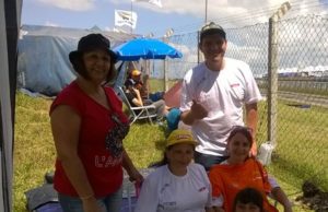 Vale tudo para conferir de pertinho a corrida