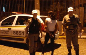 Mulher é presa por tentativa de homicídio em Rio Pardo