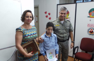 BM presta homenagem à policial morto em 2006