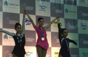 Rafaela Baierle é ouro no Brasileiro de Patinação
