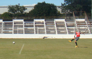 Galo joga contra o rebaixamento