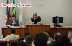 Oliveira é condenado a 30 anos de prisão