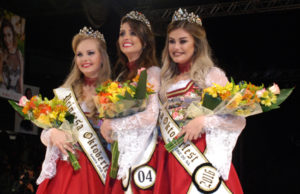 32ª Oktoberfest: Cíntia Regert é a nova Rainha. Aíscha e Ana Carolina são as princesas