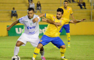 Avenida sofre goleada em Pelotas