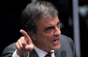 Defesa de Dilma pede anulação do impeachment no Supremo Tribunal Federal