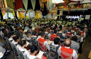 Celebração Ecumênica e Baile do Folclore são destaques