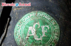 Avião que transportava time da Chapecoense cai na Colômbia