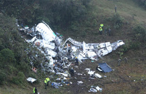Cinco pessoas sobrevivem à queda de avião na Colômbia