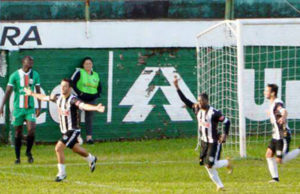 Galo anuncia retorno do centroavante William Campos e do volante Sapé