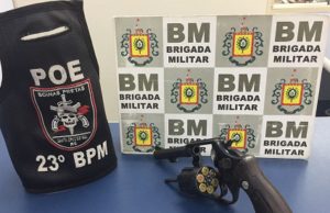 BM apreende adolescente armado em Santa Cruz