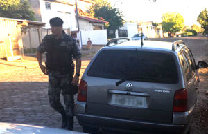 BM recupera carro roubado em Vera cruz