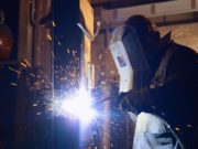 Dia do Metalúrgico: Trabalhadores que têm o desenvolvimento nas mãos