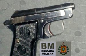 Brigada Militar apreende pistola