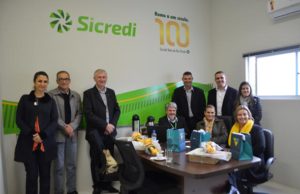 Sicredi VRP recebe gestores da Sicoob