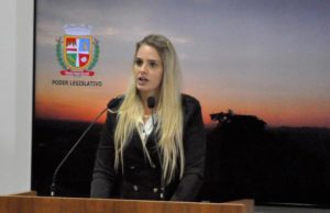 Projeto visa regulamentar áreas para cães