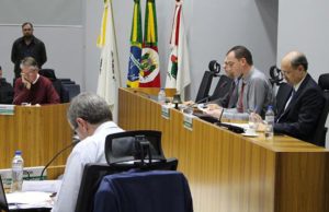 Vereadores devem votar Plano Plurianual 2018-2021 na segunda-feira