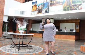 A primeira Top Model Plus Size de Santa Cruz