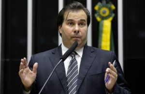 Presidente da Câmara quer votação contra Temer na quarta