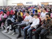 Educar-se: "Teatro por que não?"