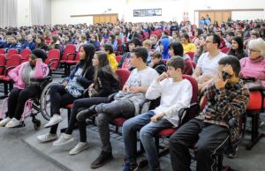 Educar-se: "Teatro por que não?"