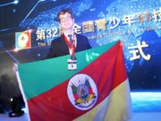 Gaúcho conquista medalha de prata em Feira de Ciências na China