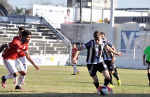Galo joga nos Plátanos sábado pelo Gauchão Juvenil
