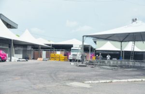 Oktoberfest: estrutura da festa começa a tomar forma
