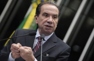 CCJ do Senado volta a discutir redução da maioridade penal