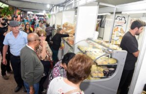 Oktoberfest enaltece produtos da agricultura familiar durante programação
