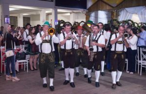 Oktoberfest: confira a programação dessa quinta-feira