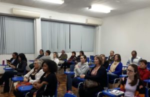 Projeto Empreender abordou a saúde do cérebro no Mês do Alzheimer