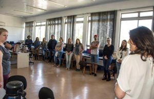 Professores de informática da rede de ensino municipal recebem capacitação