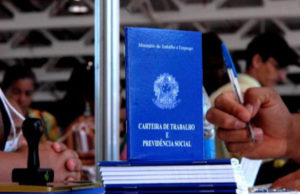 No Brasil, falta trabalho adequado para 26,8 milhões de pessoas