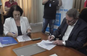 Prefeitura e Unisc assinam contrato para revisão do Plano de Saneamento