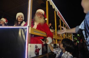 Chegada do Papai Noel marca início da Christkindfest 2017