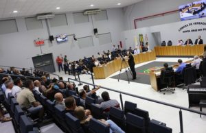 Câmara aprova legislação sobre aplicativos de transporte